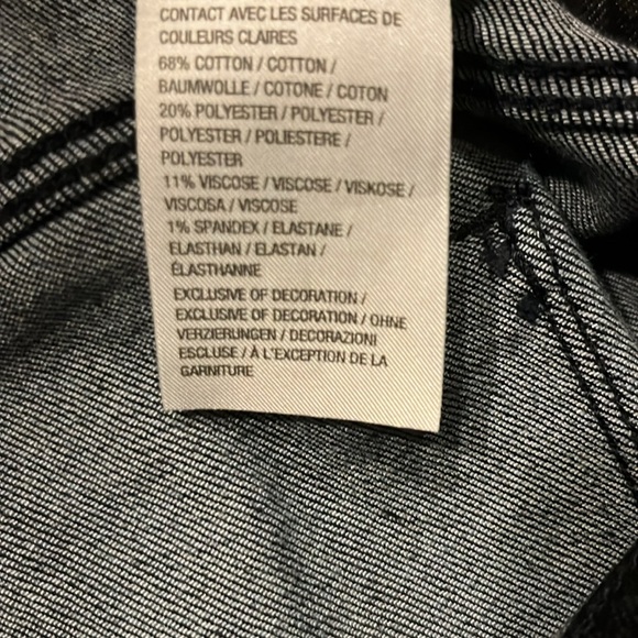 Susan Graver Dark Wash Jeans w Floral Embroidery - Picture 7 of 7